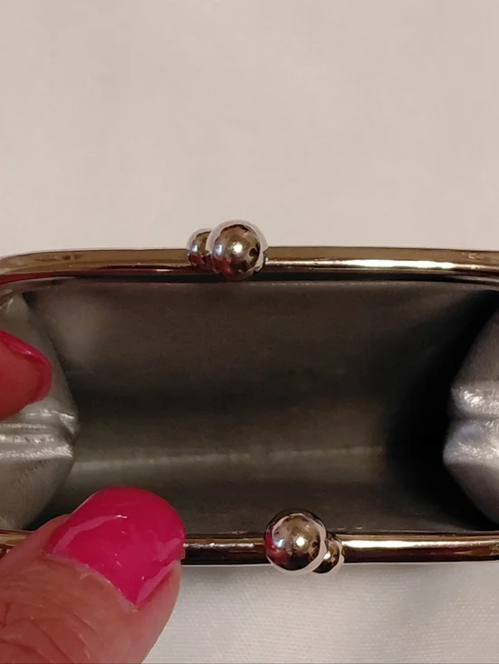 Tiffany & Co. Patent Leather Kiss Lock Coin Purse In Tiffany Blue - Picture 4 of 9